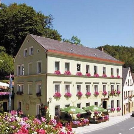 Gasthof & Hotel Goldener Hirsch Bad Berneck im Fichtelgebirge Exterior photo